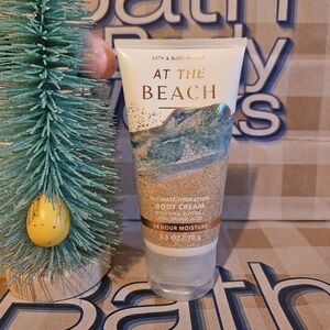 NWT Bath & Body Works At The Beach Mini Body Cream - Blue and Gold
